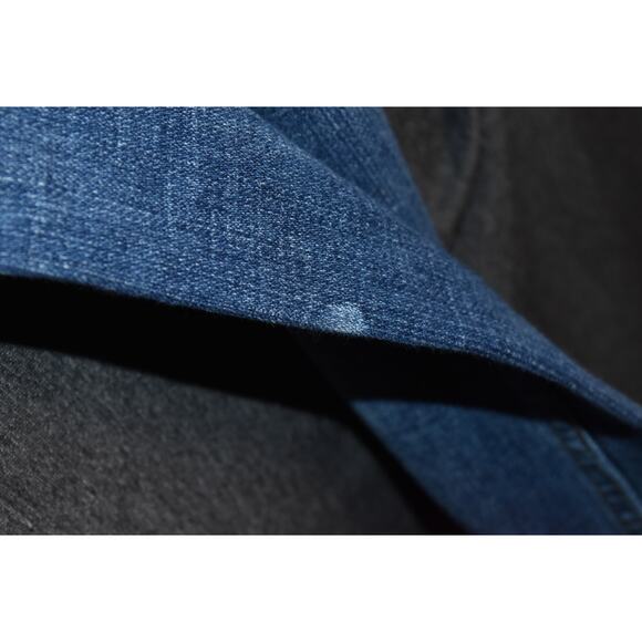 Levi's 524 Skinny Women's 9M (29x32) Distressed Light Wash Denim Jeans - Picture 10 of 10